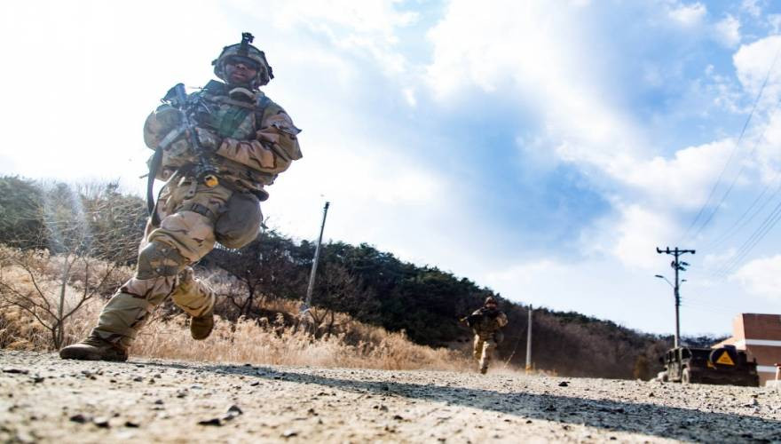 Κοινές στρατιωτικές ασκήσεις ΗΠΑ – Νότιας Κορέας (βίντεο)